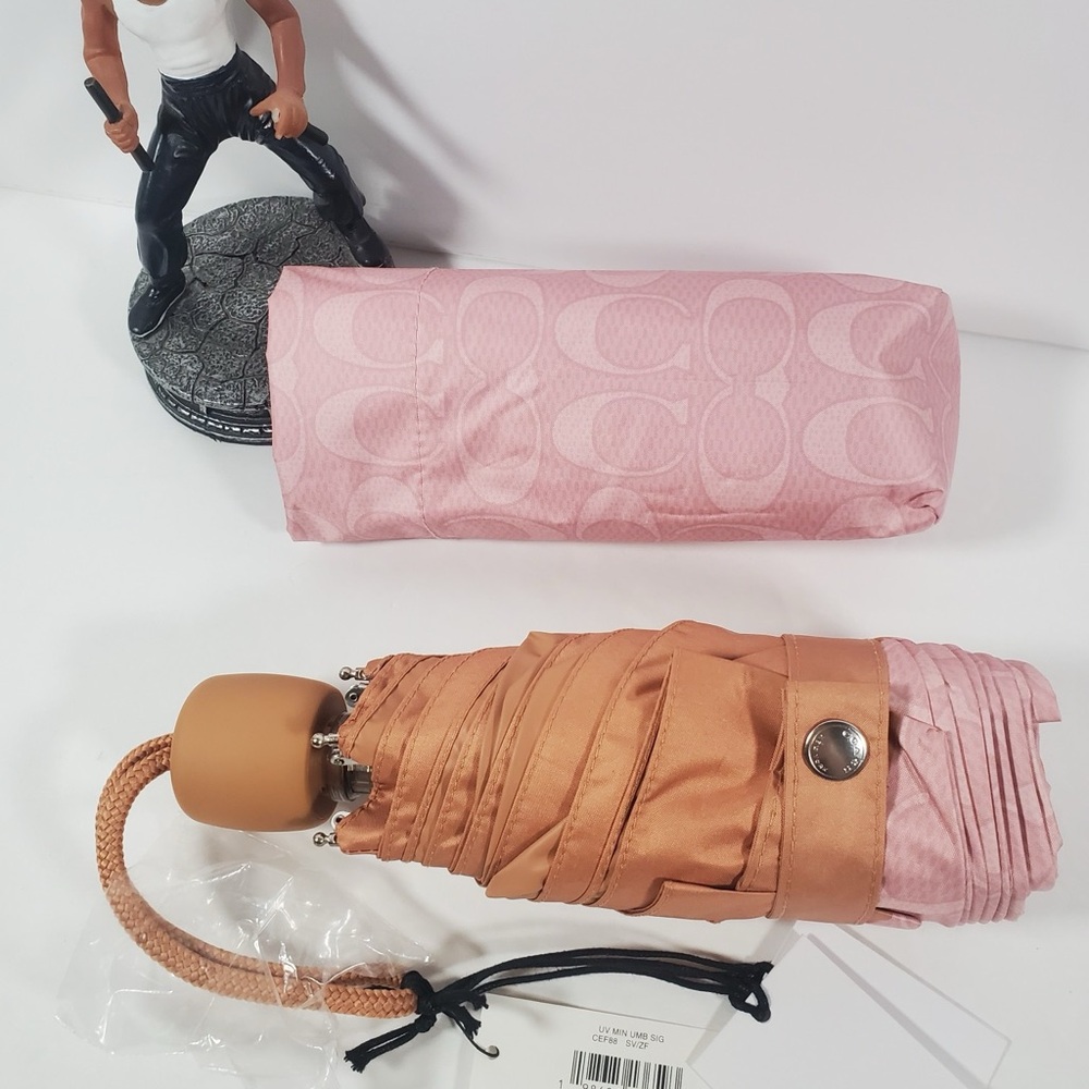 NWT Coach Uv Protection Mini Umbrella Signature Powder Pink CEF88 - Picture 4 of 5